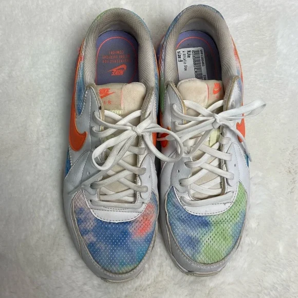 Women’s Nike Air Max. - Picture 4 of 8